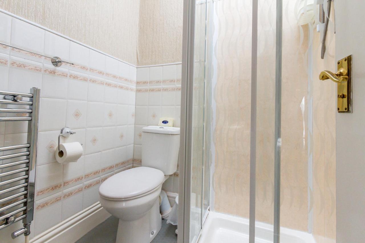 The Beechcliffe Hotel - Over 35'S Only Blackpool Bilik gambar
