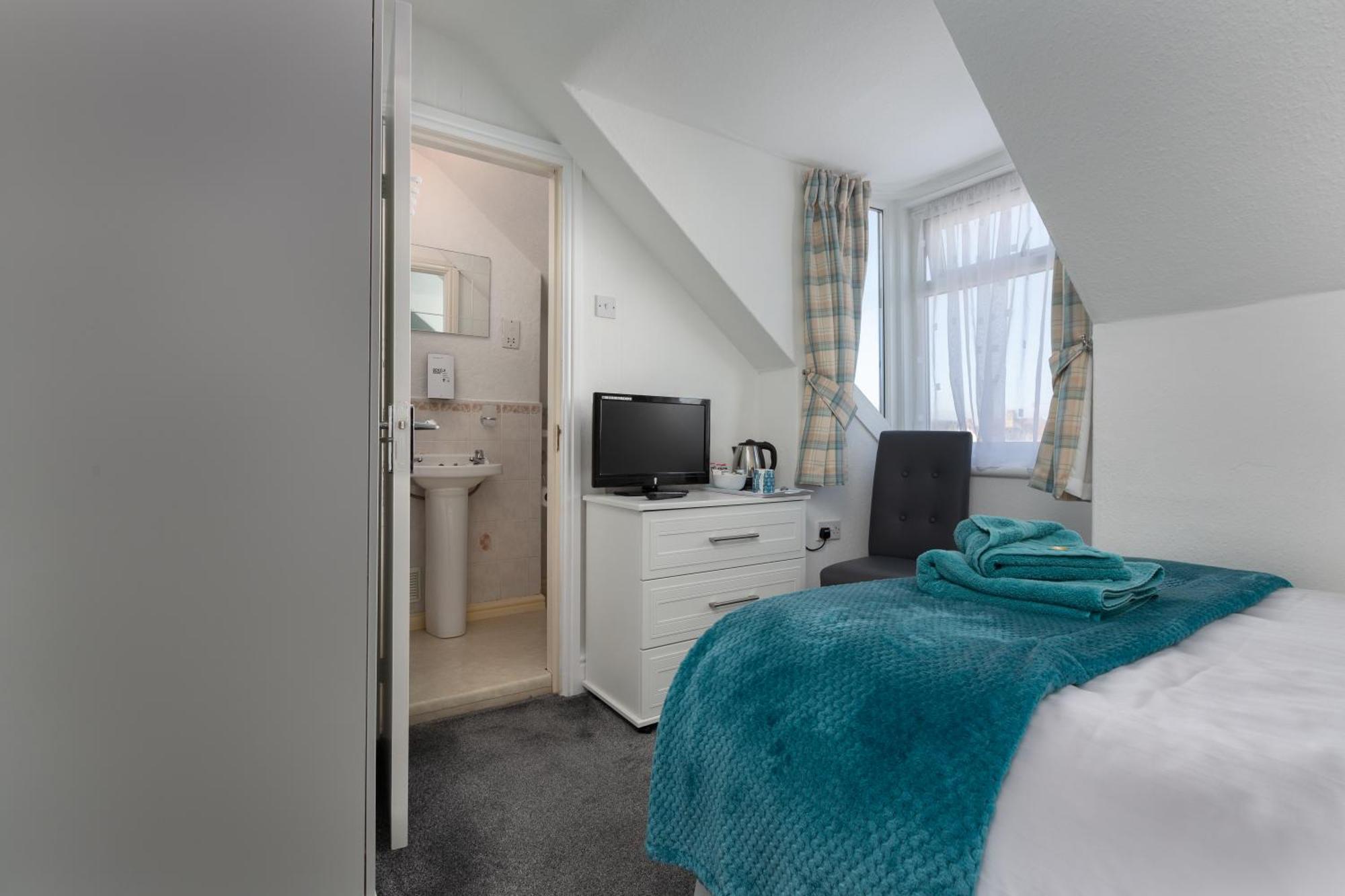 The Beechcliffe Hotel - Over 35'S Only Blackpool Luaran gambar