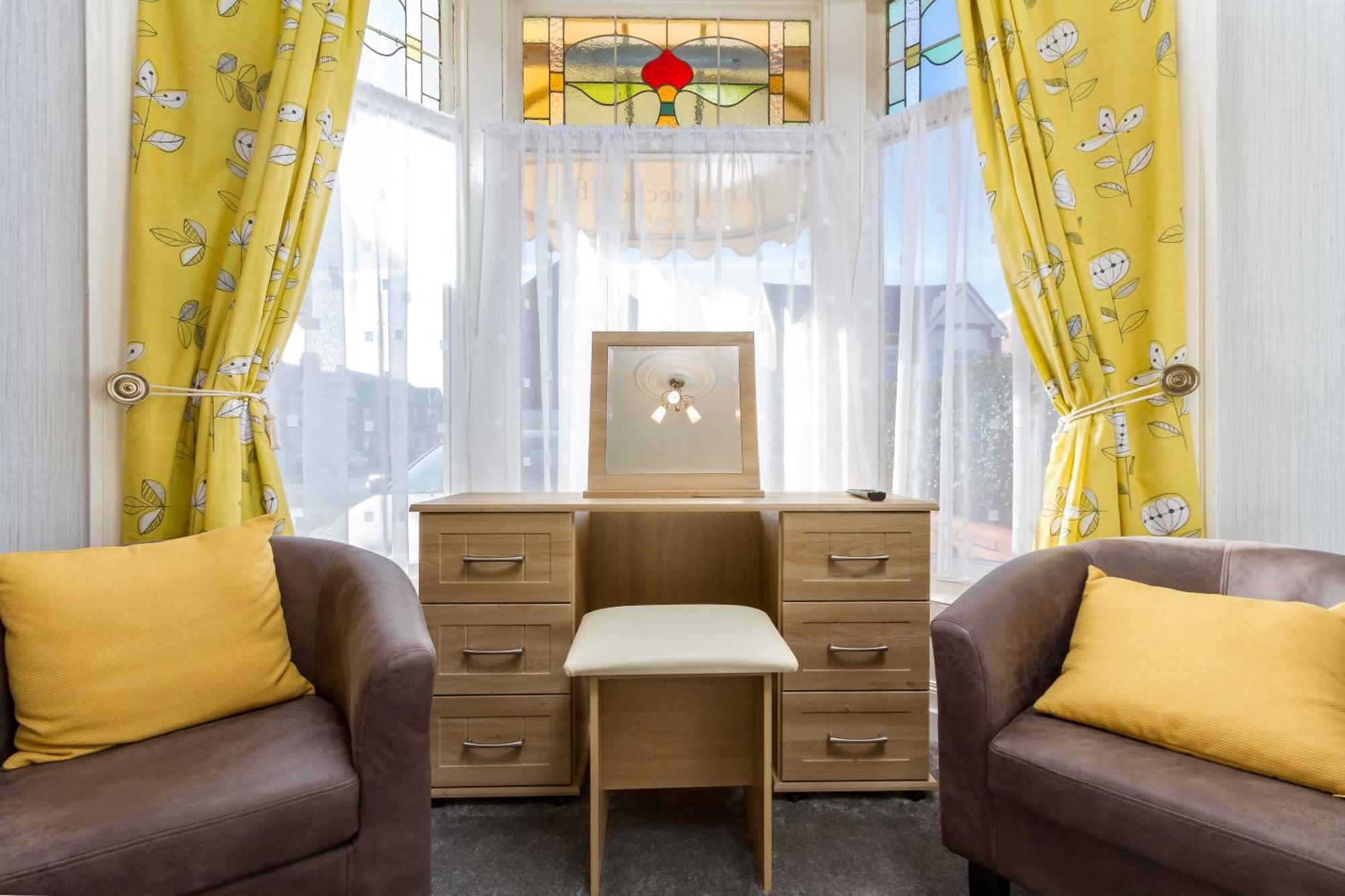 The Beechcliffe Hotel - Over 35'S Only Blackpool Bilik gambar